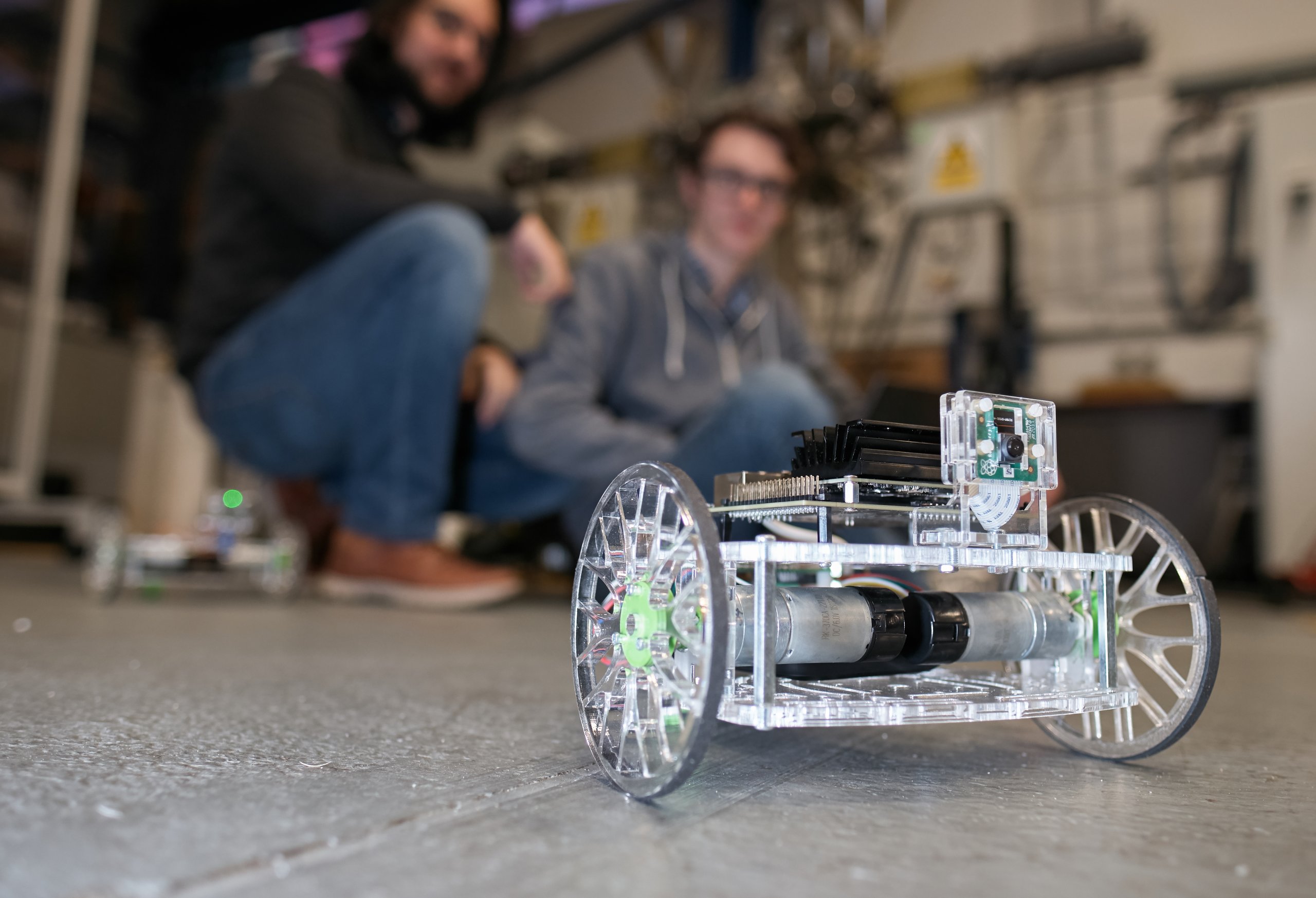 Puzzlebot in practise test, Innovation Factory - University Factory
