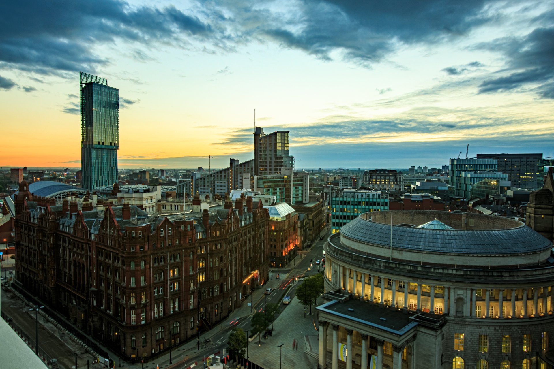Wide angle image of Manchester at dusk